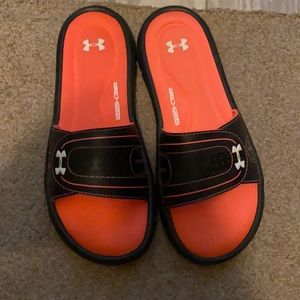 Under Armour  4D Foam ides